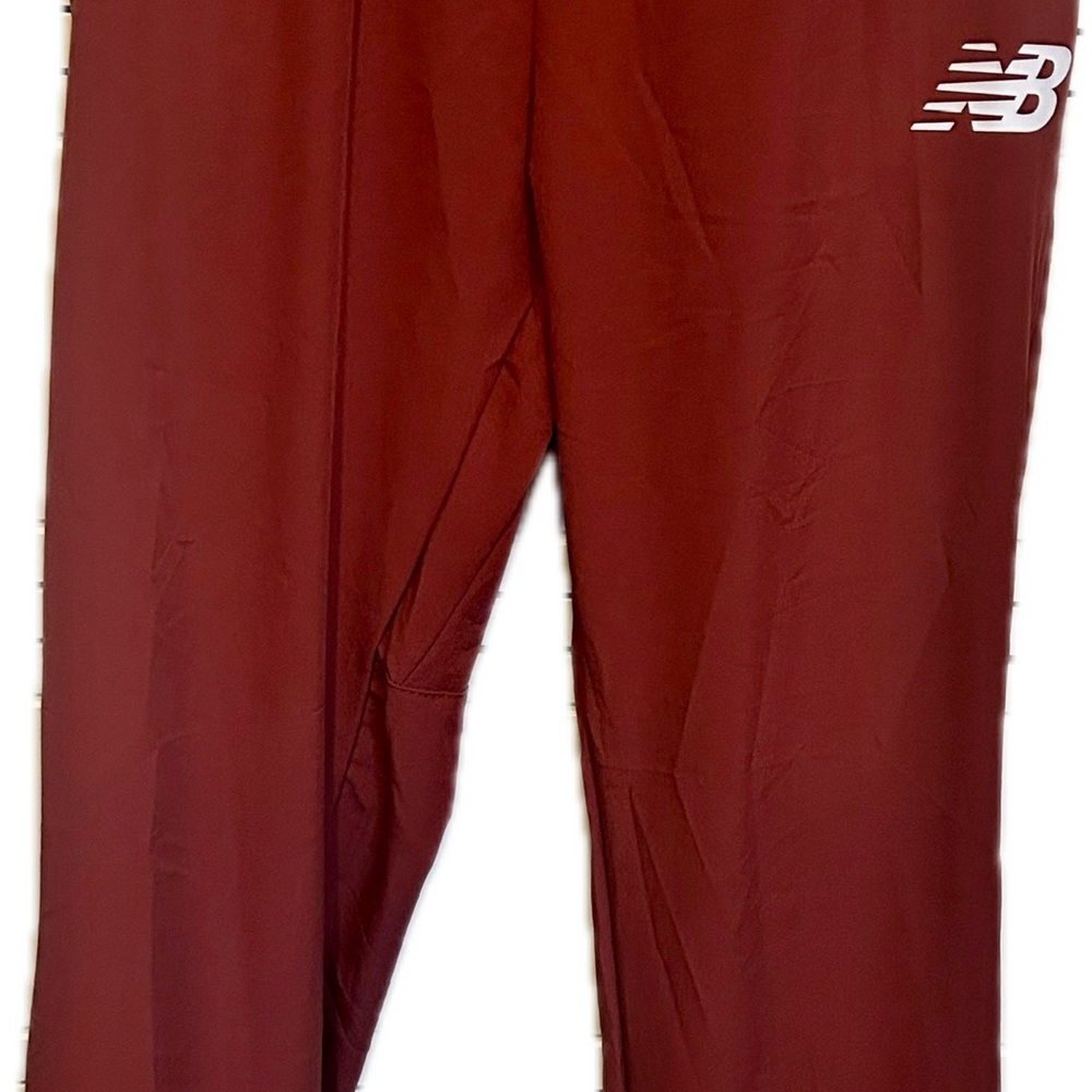Women’s New Balance athletic pants